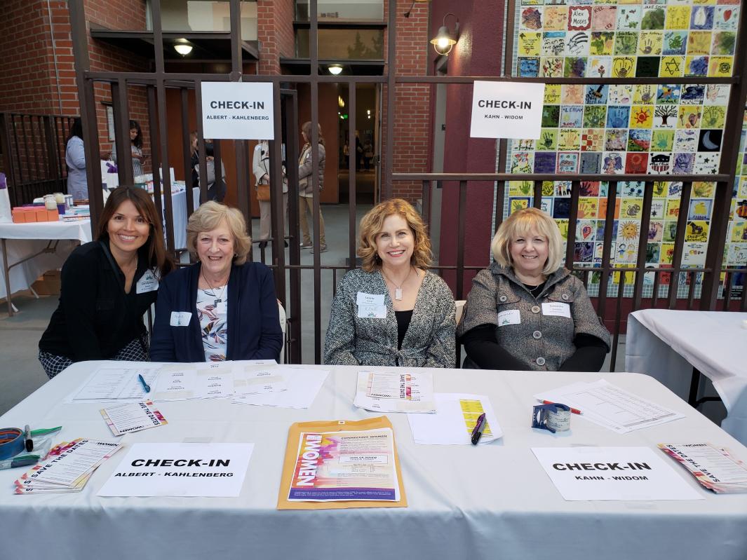 org img 1575930562 L-20191017 180921