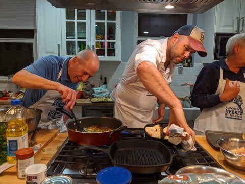 org img 1576173238 L-03-Flavors-of-Israel-Group-2