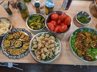 org img 1576173238 L-06-Flavors-of-Israel-Group-2